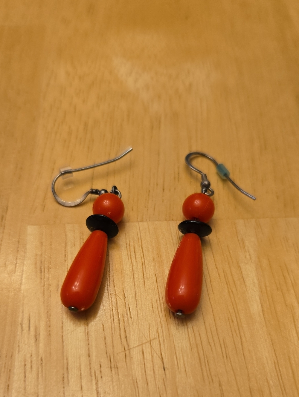 Red Teardrop Dangle Earrings - Unbranded